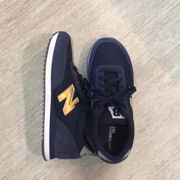 New Balance Shoes - Womens New Balance 501